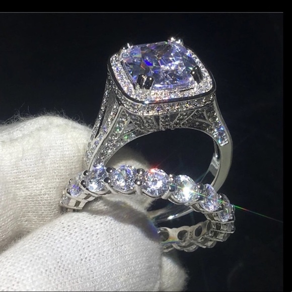 Jewelry - Size 7 Brand New Engagement Wedding Band Ring